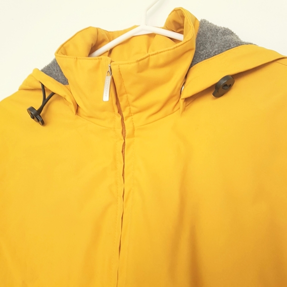 SOLD - Burberry Yellow Windbreaker Jacket - Picture 7 of 14